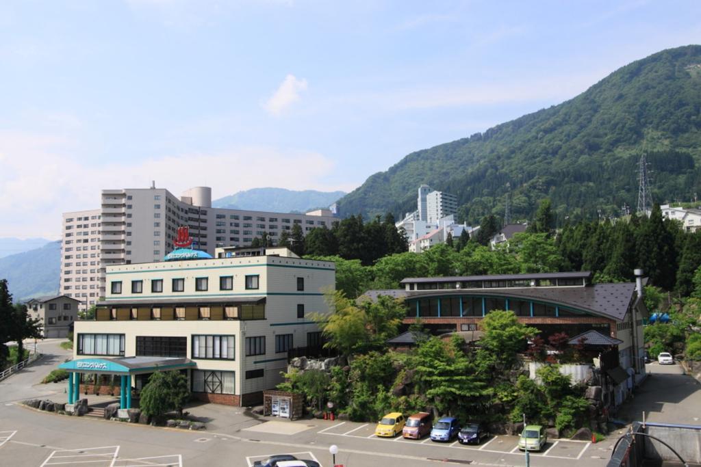 Ishiuchi Yungparunas Hotel Minamiuonuma Buitenkant foto