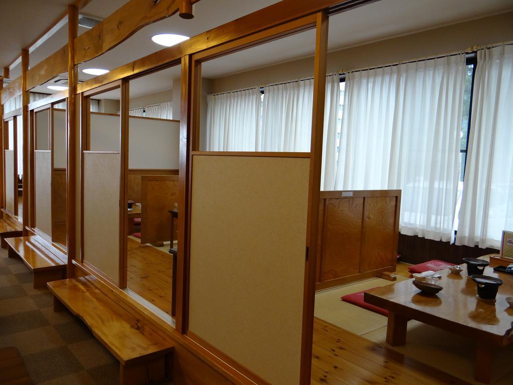 Ishiuchi Yungparunas Hotel Minamiuonuma Buitenkant foto