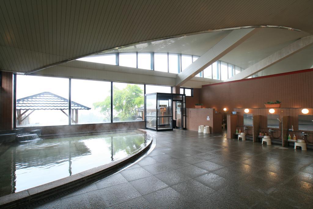 Ishiuchi Yungparunas Hotel Minamiuonuma Buitenkant foto